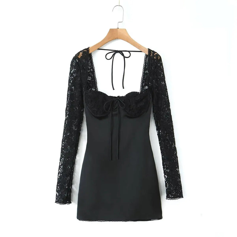 Sexy White Spliced Lace Wire Chest Corset Style Mini Dress Women Full Sleeve Cross Bandage Lacing up Back Bow Party Skater Robe